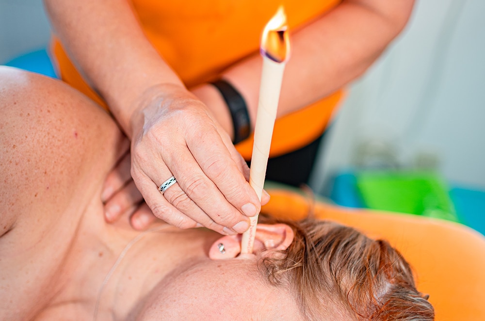 Ohrkerzenmassage