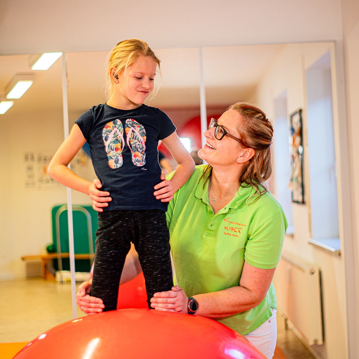 Lydia Huber mit ihrer Tochter